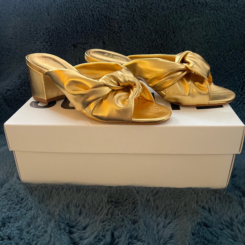 Schutz Mindy Mid Block Metallic Leather Sandal - 6.5 / Gold / Metallic Leather